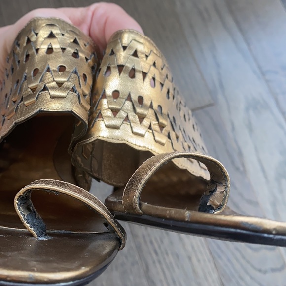 Nine West Gold/Bronze Heel Slide Sandal - Picture 9 of 9